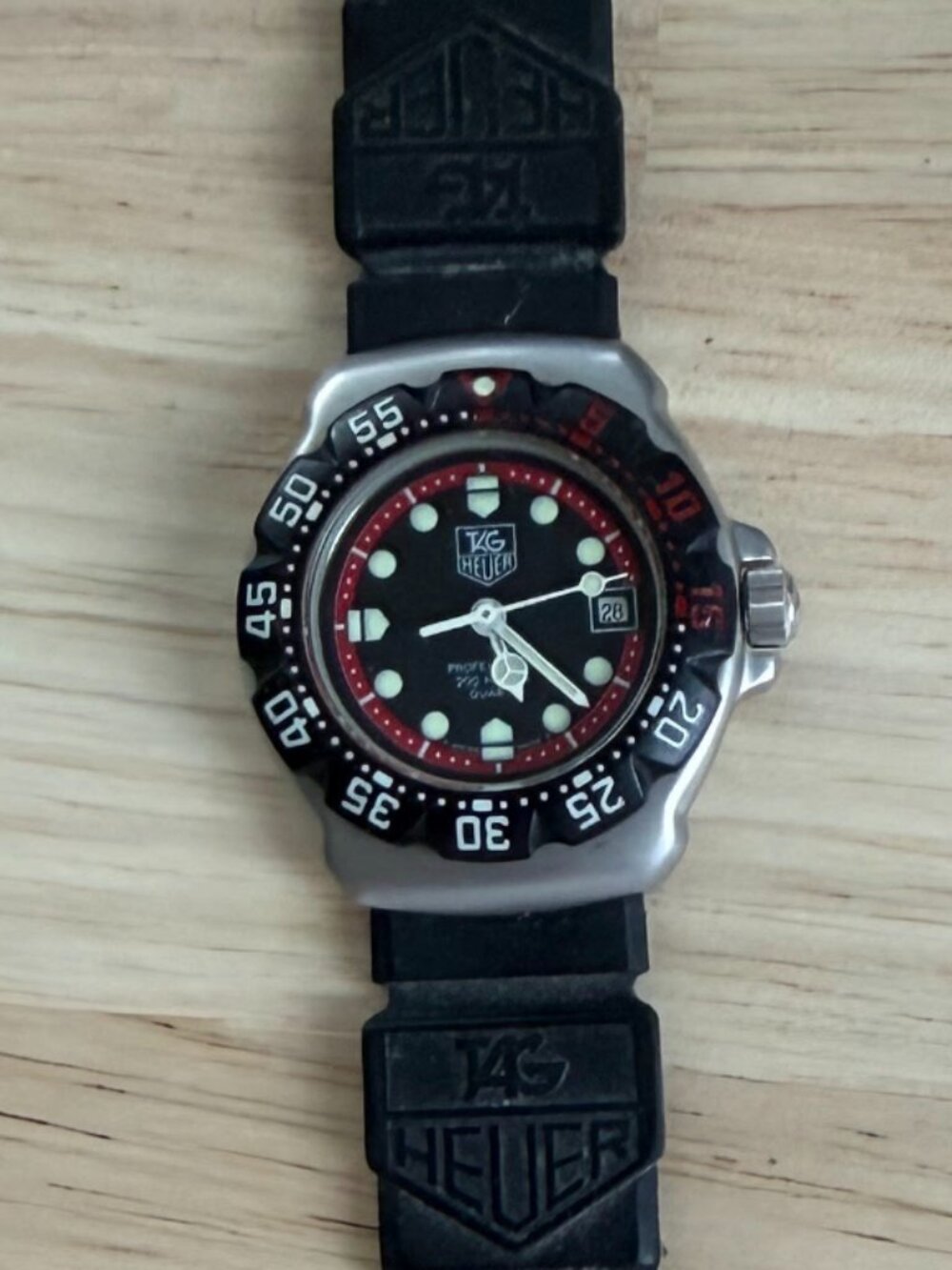 1990s TAG Heuer Formula 1 Ladies Watch